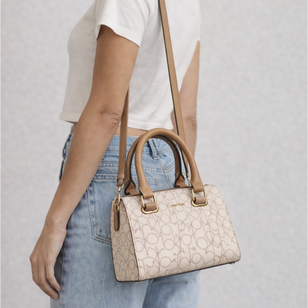 🤍Calvin Klein Beige White and Tan Satchel